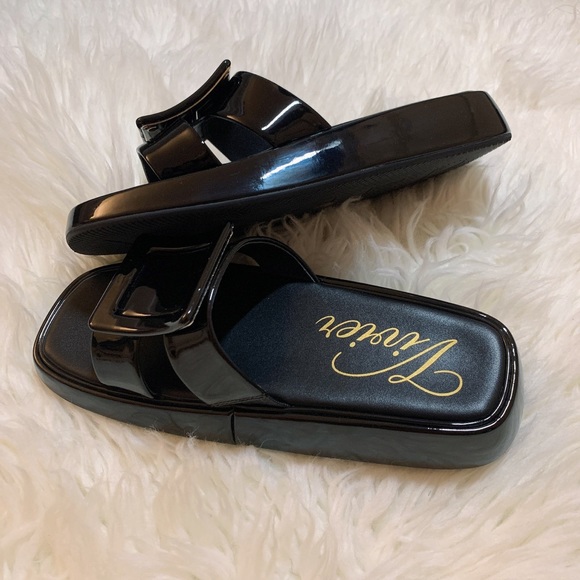 SOLD! Roger Vivier slides - Picture 3 of 6